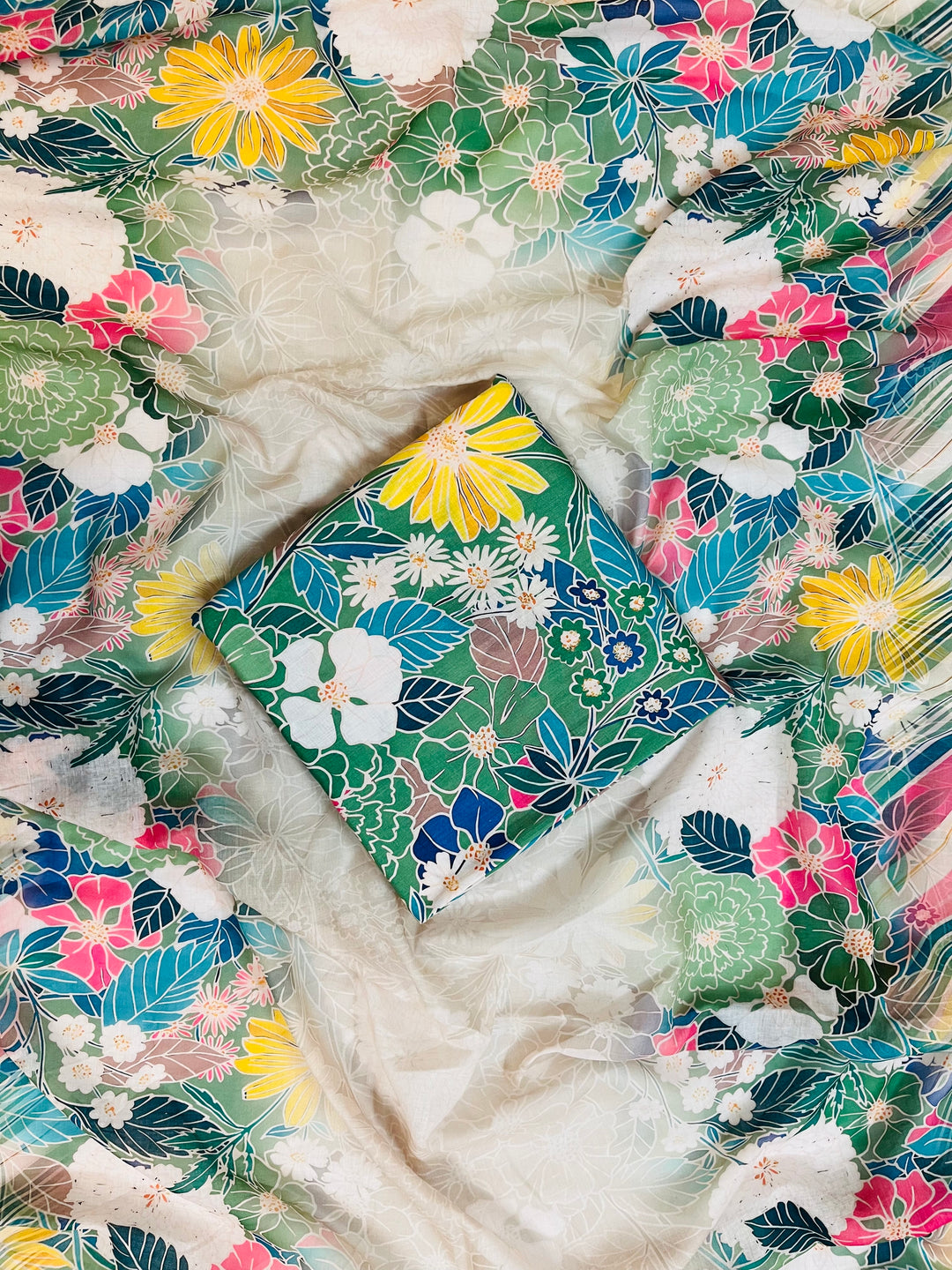 cotton green florer  unstiched suit with  printed soft dupatta & bottom